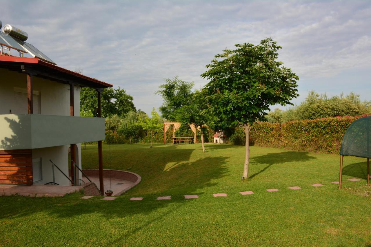 Relax House S Villa Leptokaryá Buitenkant foto