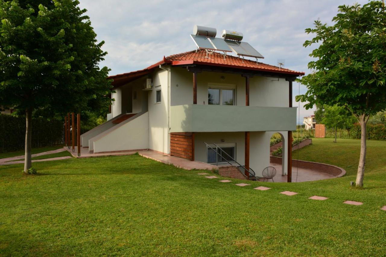 Relax House S Villa Leptokaryá Buitenkant foto